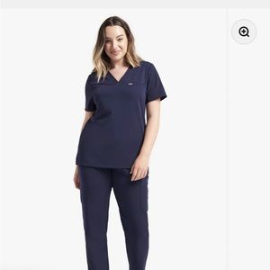 Lago Navy Scrub Top